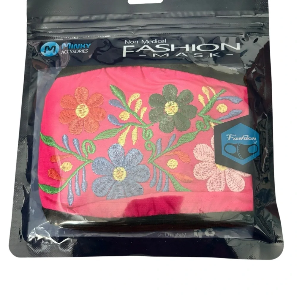 Minky Accessories NWT set of 7 fashion face masks